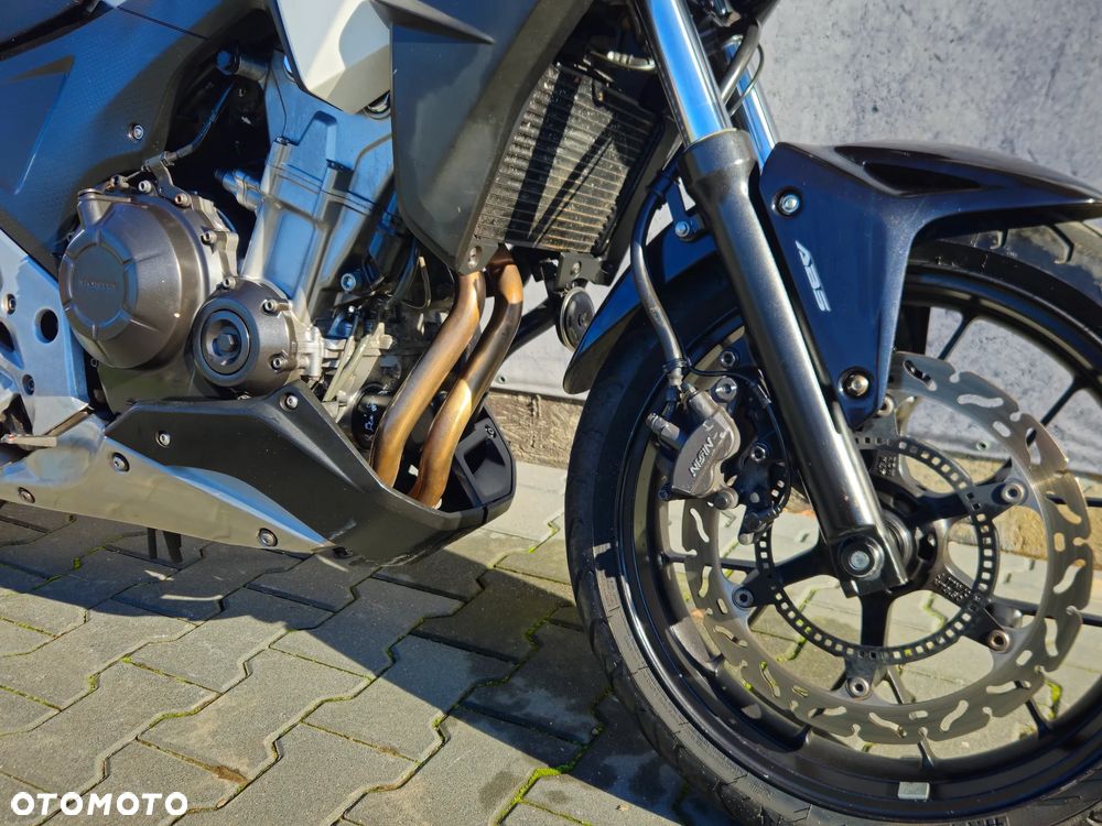 Honda CB - 24