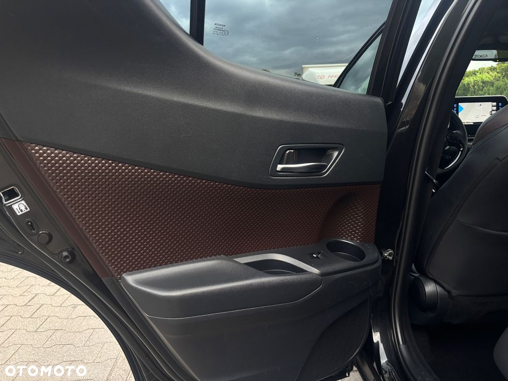 Toyota C-HR Business-Edition - 39