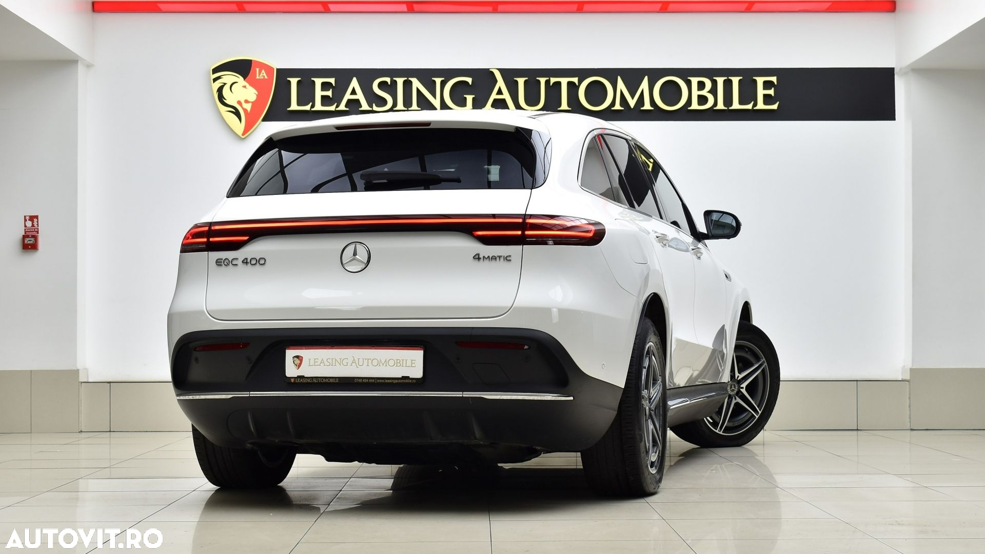 Mercedes-Benz EQC - 5