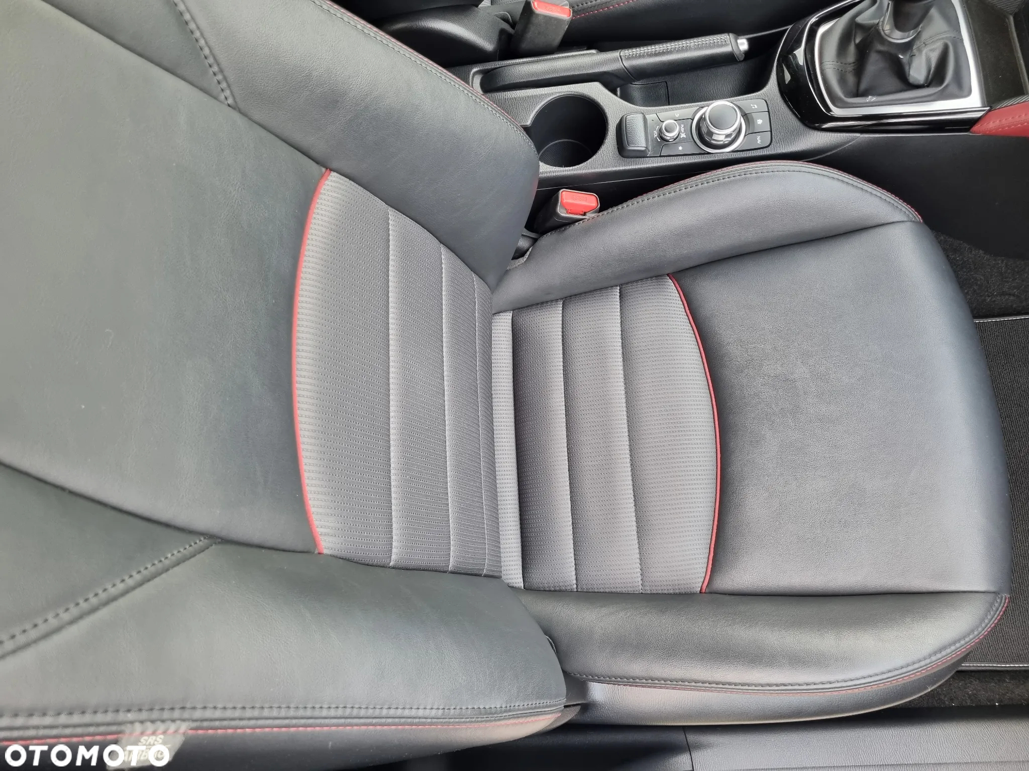 Mazda CX-3 SKYACTIV-G 120 FWD Sports-Line - 35