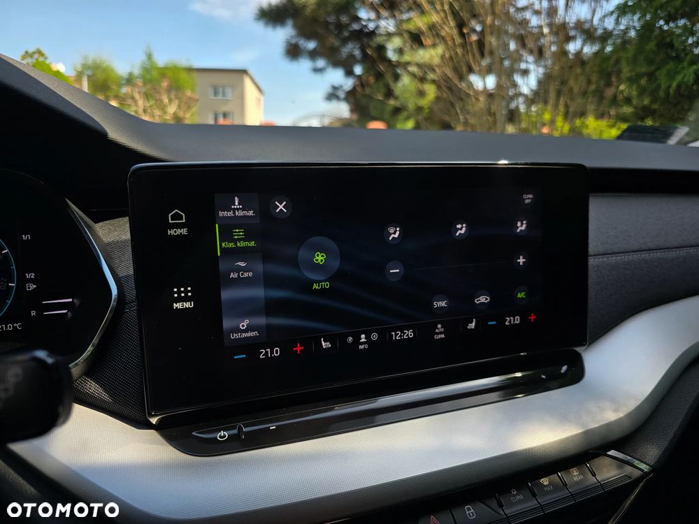 Skoda Octavia 2.0 TDI 4x4 Style DSG - 20