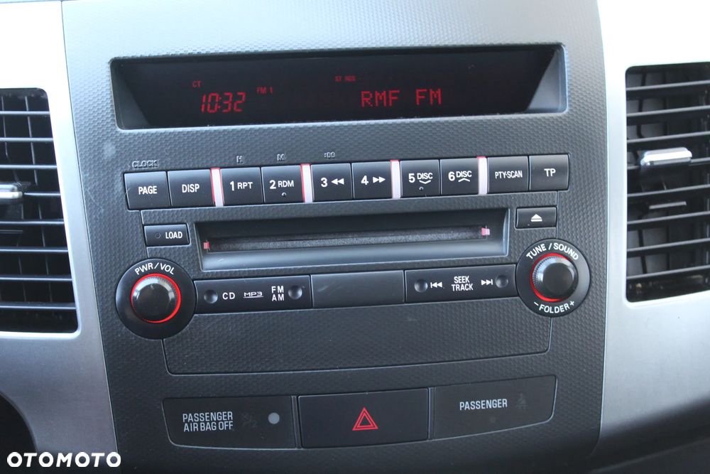 Citroën C-Crosser 2.2 HDi Exclusive - 16