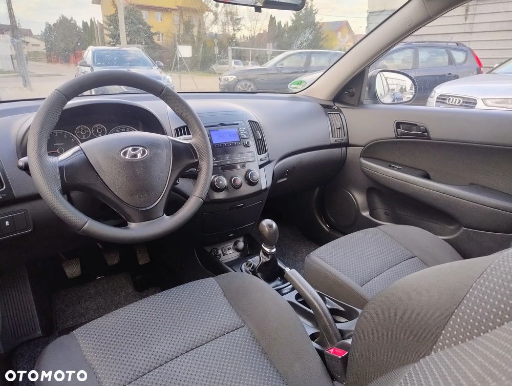 Hyundai i30 1.4 Edition Plus - 13