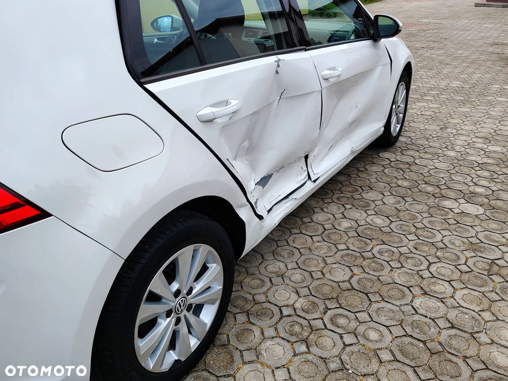 Volkswagen Golf - 14