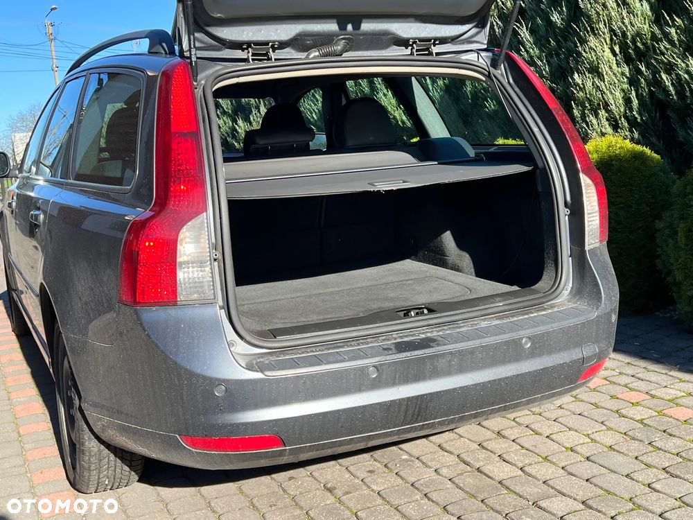 Volvo V50 1.6D - 16