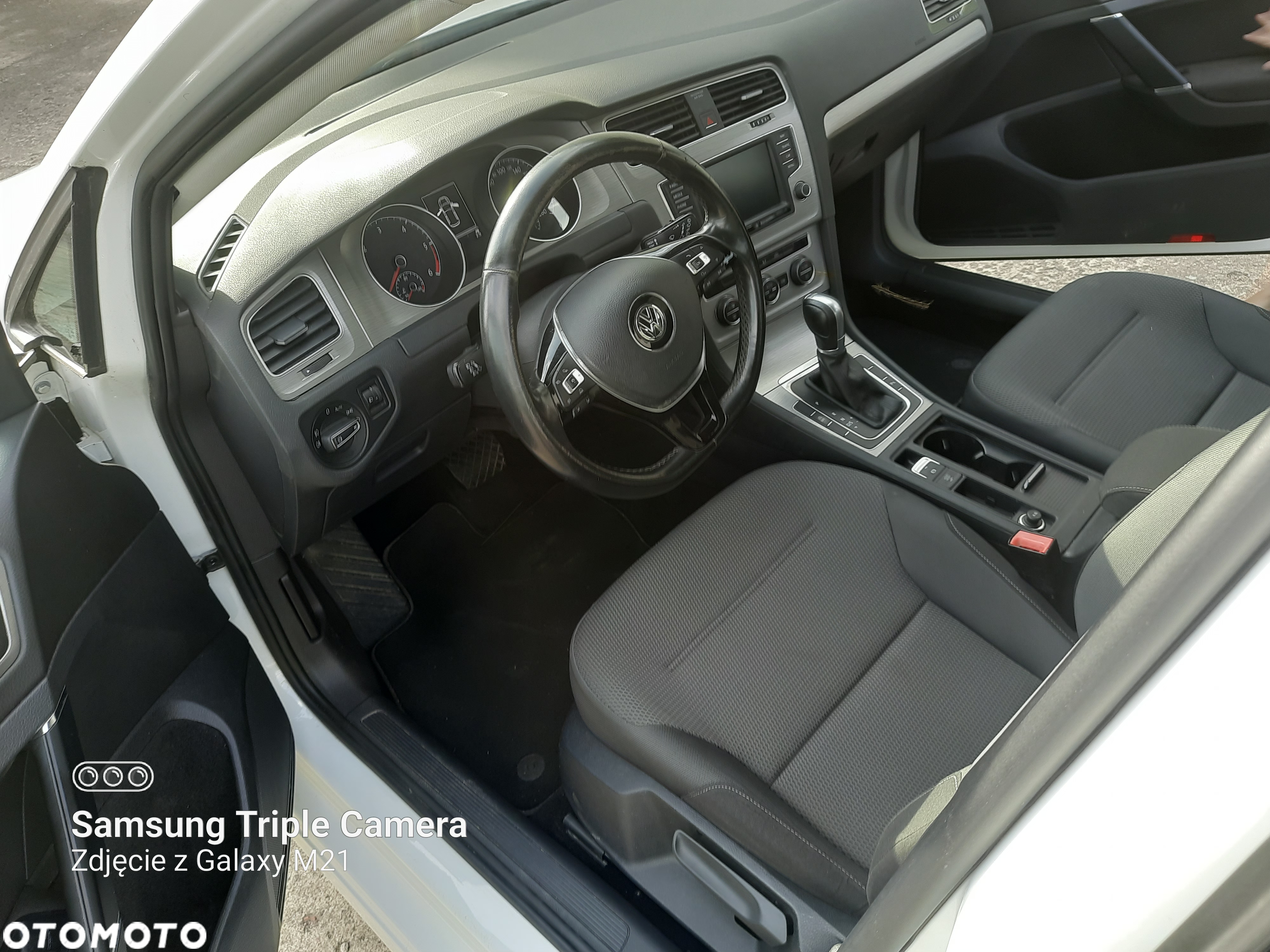 Volkswagen Golf - 5