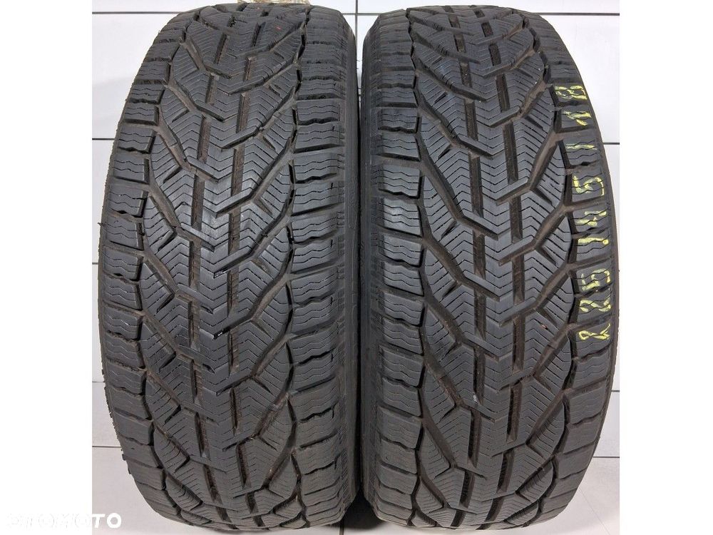 Opony zimowe 225/45R18 95V Riken