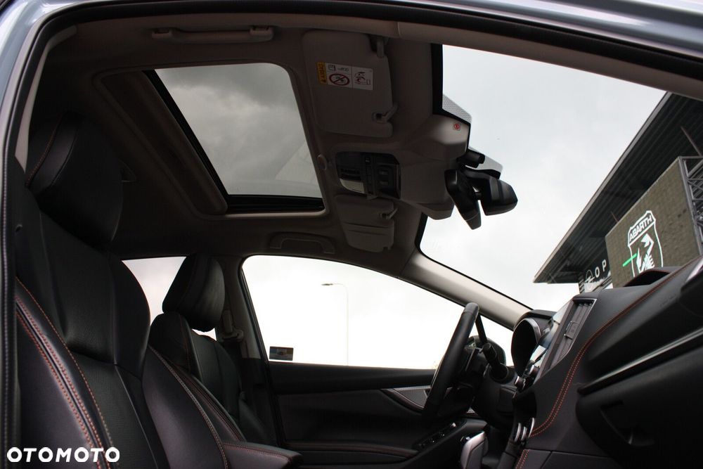 Subaru XV 2.0i-S Platinum (EyeSight) Lineartronic - 23