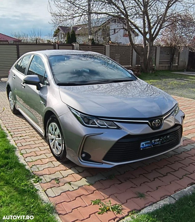 Toyota Corolla 1.8 HSD Business - 2