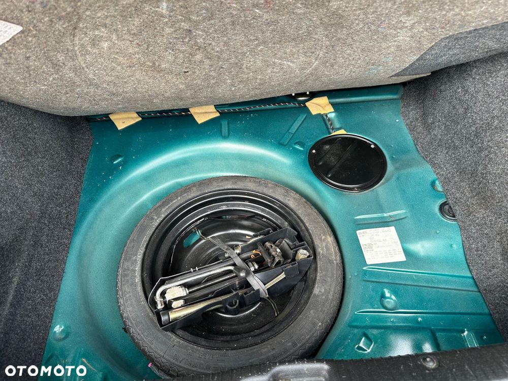 Volkswagen Golf - 9