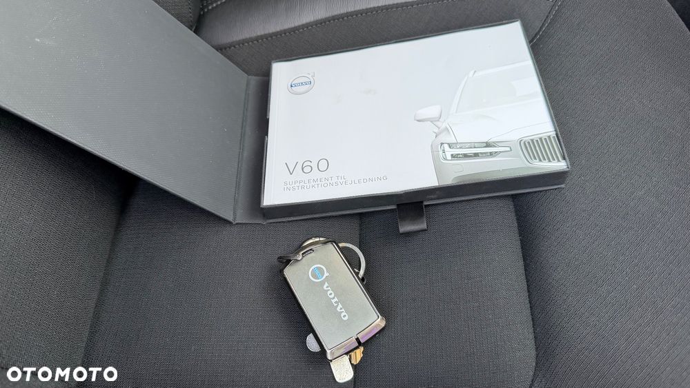 Volvo V60 D4 AWD Momentum Pro - 20