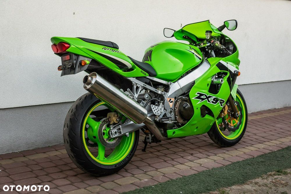Kawasaki ZX - 3
