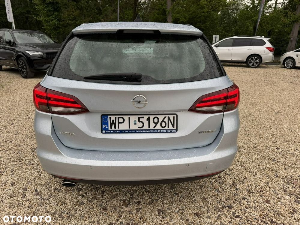 Opel Astra - 4