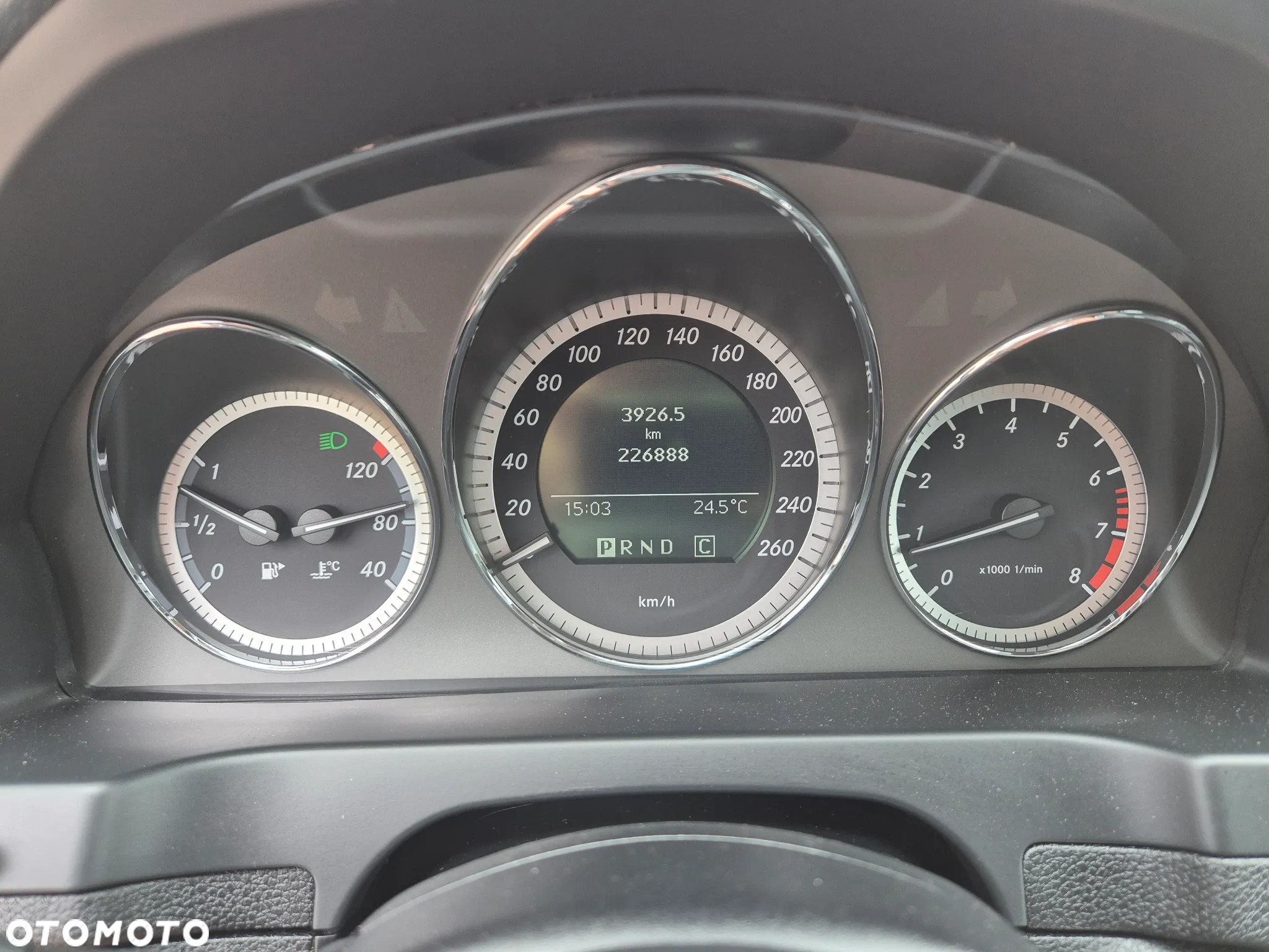 Mercedes-Benz Klasa C 180 T Kompressor Automatik BlueEFFICIENCY Special Edition - 28