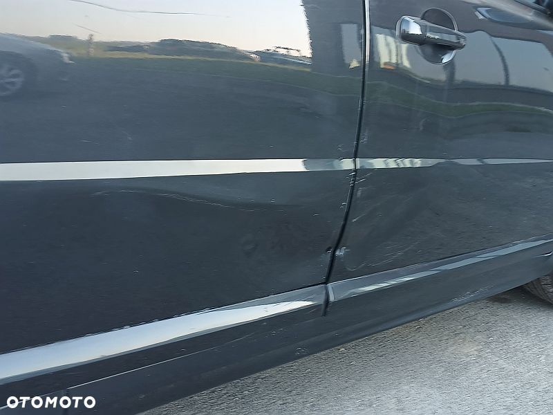 Volvo V70 D5 DPF Momentum - 13