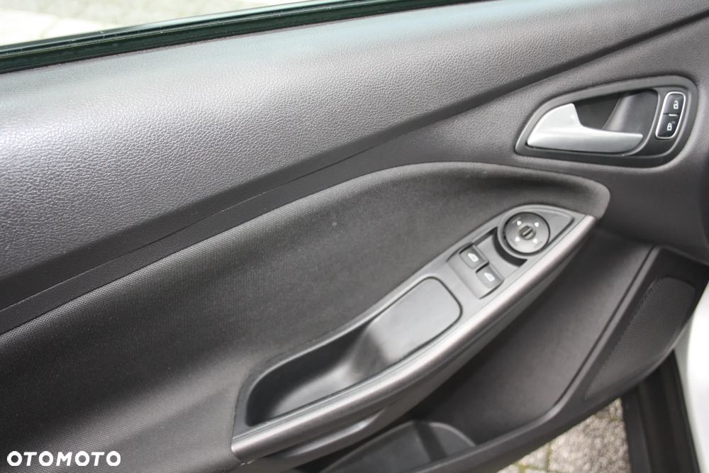 Ford Focus 1.6 TDCi Trend - 14