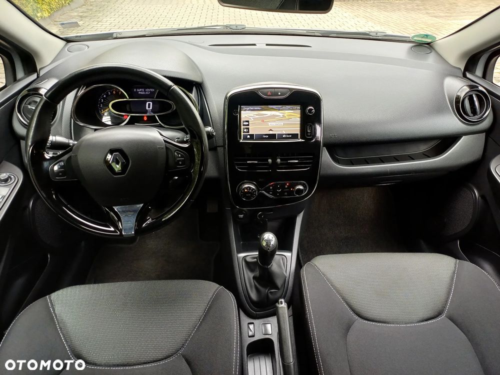 Renault Clio 1.2 16V 75 TomTom Edition - 31
