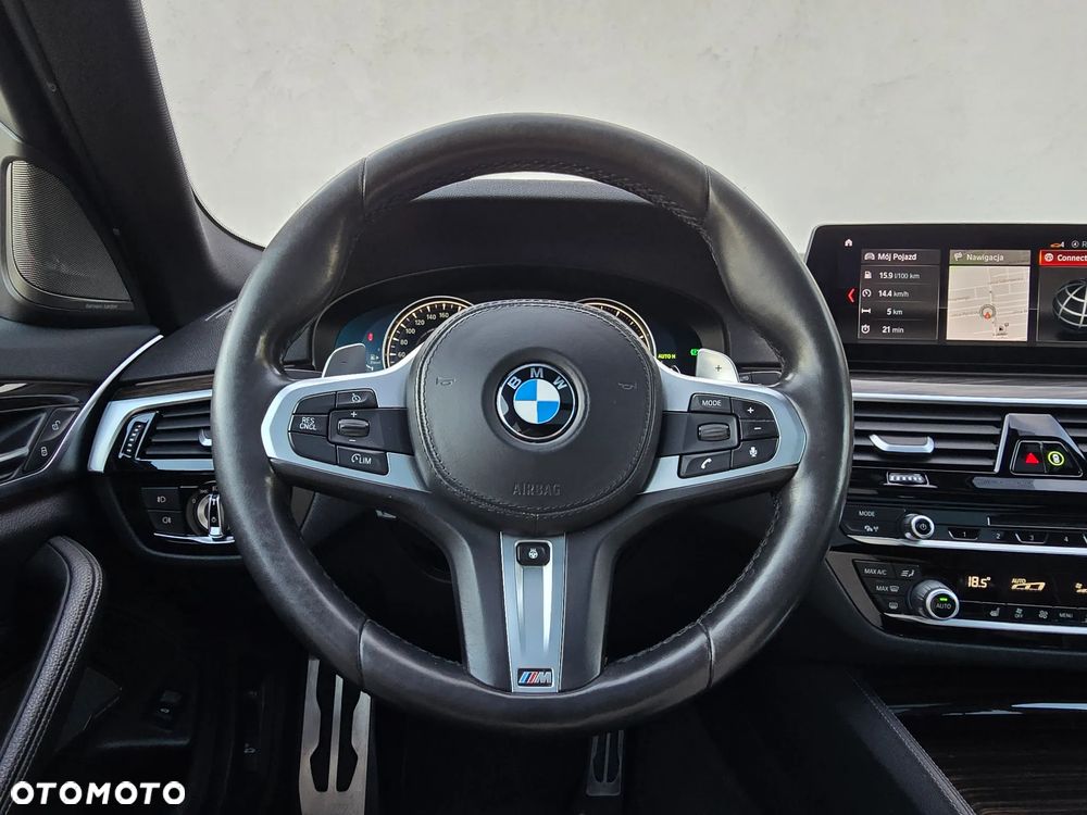 BMW Seria 5 520d xDrive M Sport sport - 11