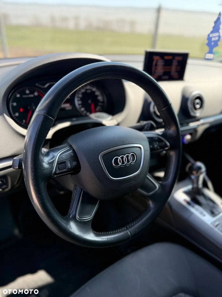 Audi A3 Sportback 1.4 TFSI S tronic Attraction - 8