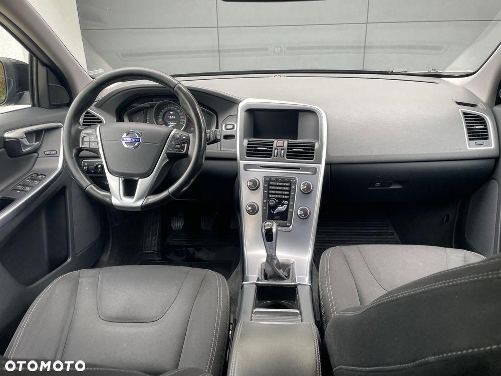 Volvo XC 60 - 8