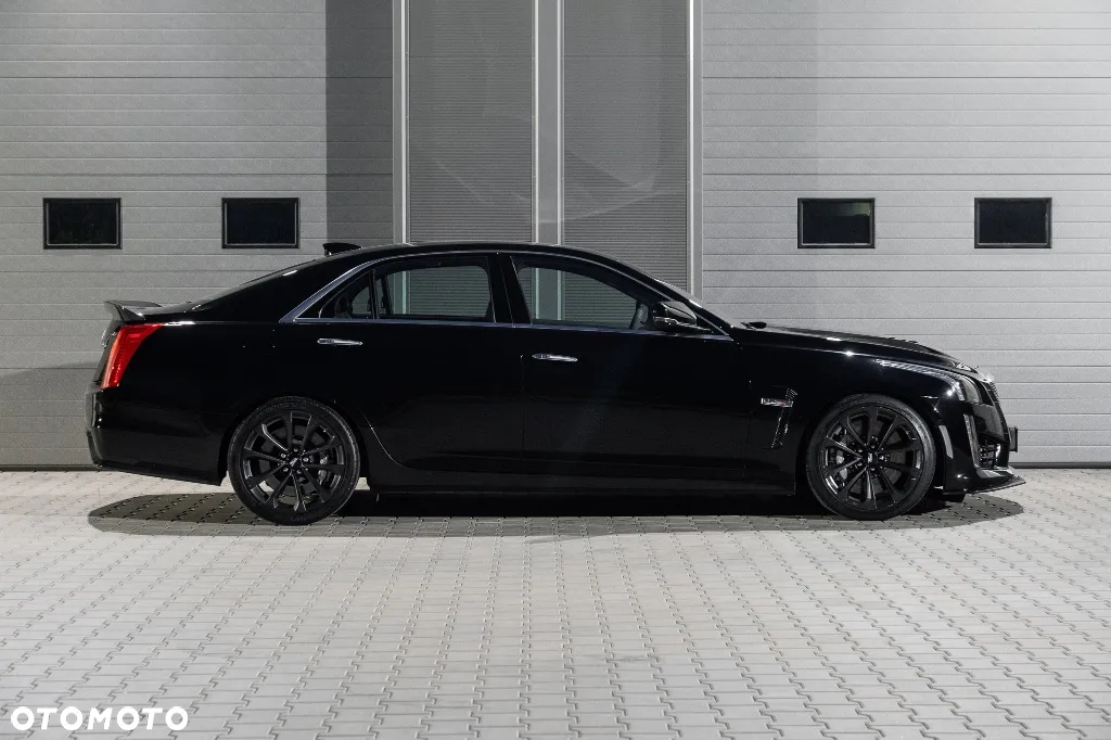 Cadillac CTS - 3