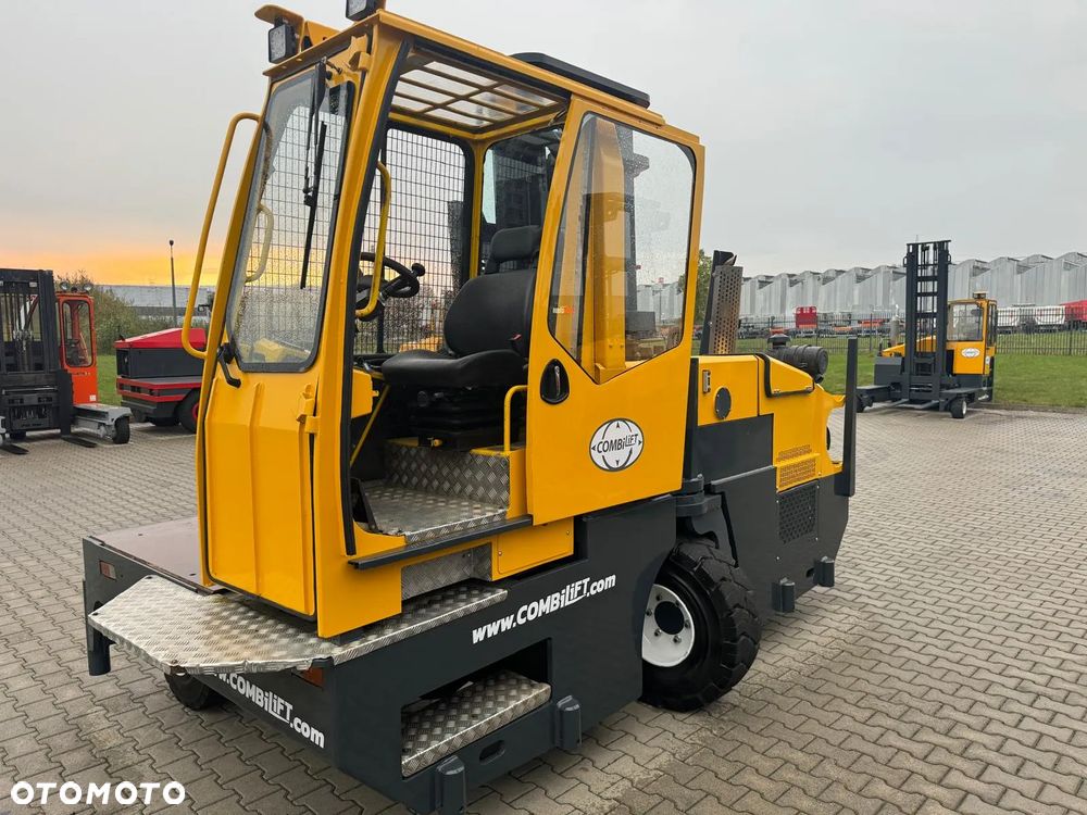 Combilift Combilift C5000SL // Stan idealny // wolny skok Tylko 7477 godzin - 12