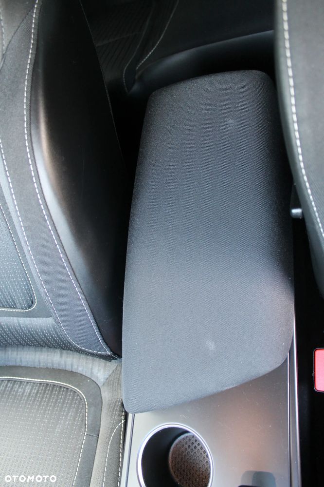 Renault Megane ENERGY TCe 130 LIMITED - 20