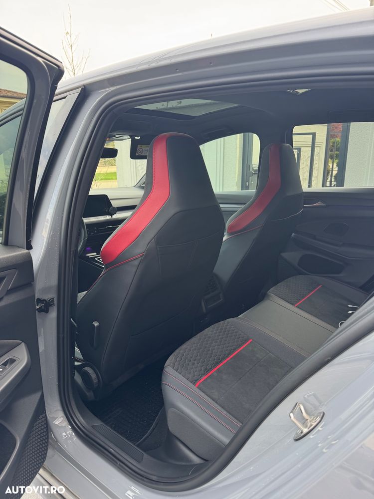 Volkswagen Golf 2.0 TSI DSG 4Motion R - 8