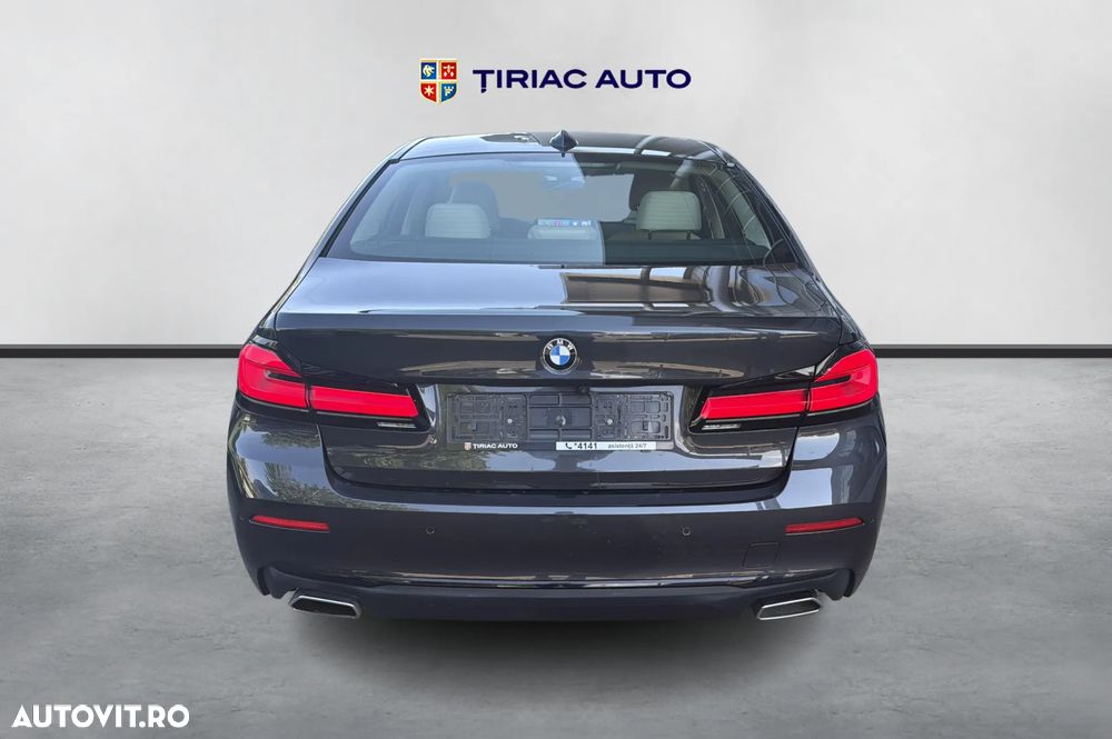 BMW Seria 5 530e xDrive AT PHEV - 4