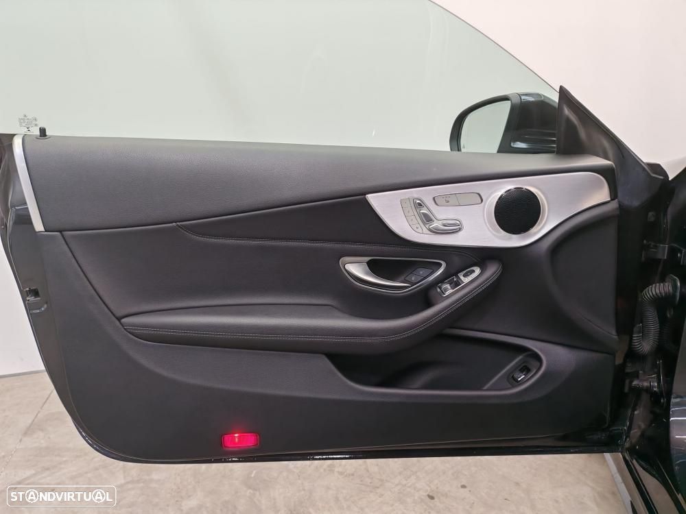 Mercedes-Benz C 300 d AMG Line - 13