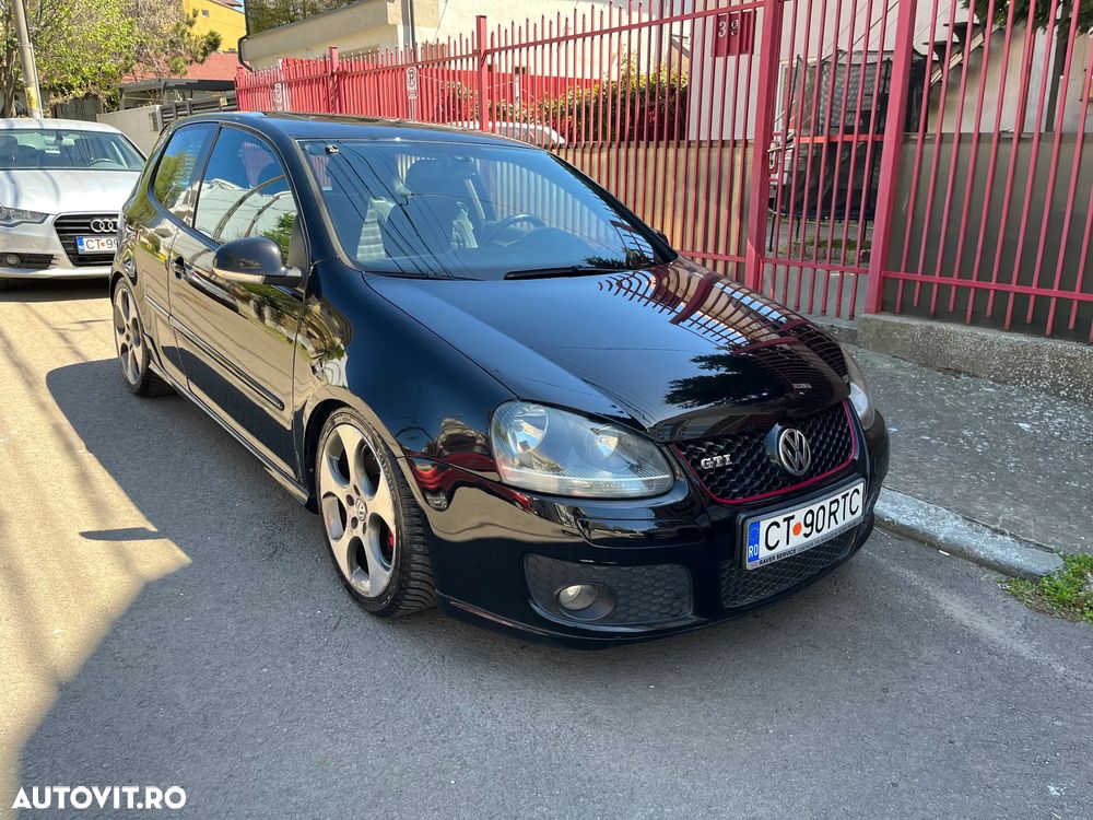 Volkswagen Golf 2.0FSI GTI DSG - 2
