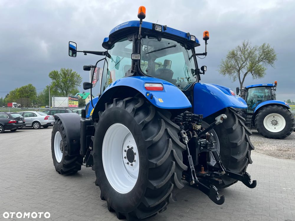 New Holland T 6080 - 6