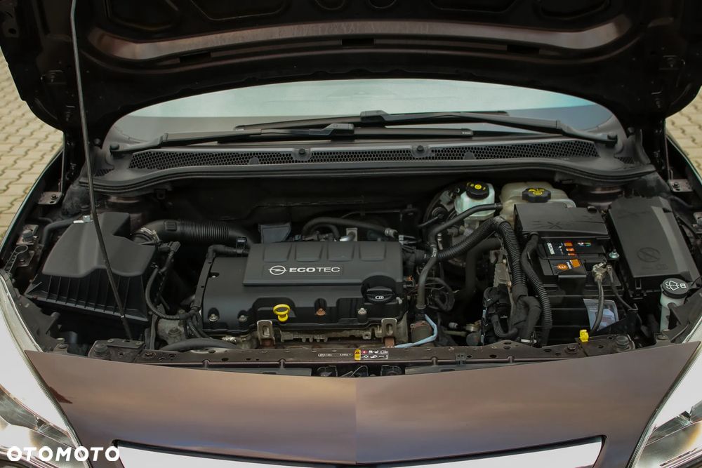 Opel Astra 1.4 ecoFLEX Selection - 40