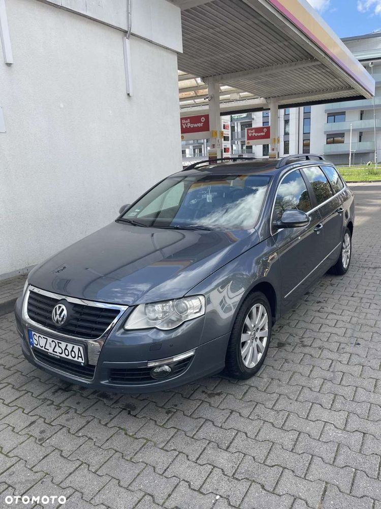 Volkswagen Passat - 2