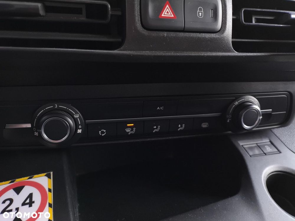 Opel Combo - 16