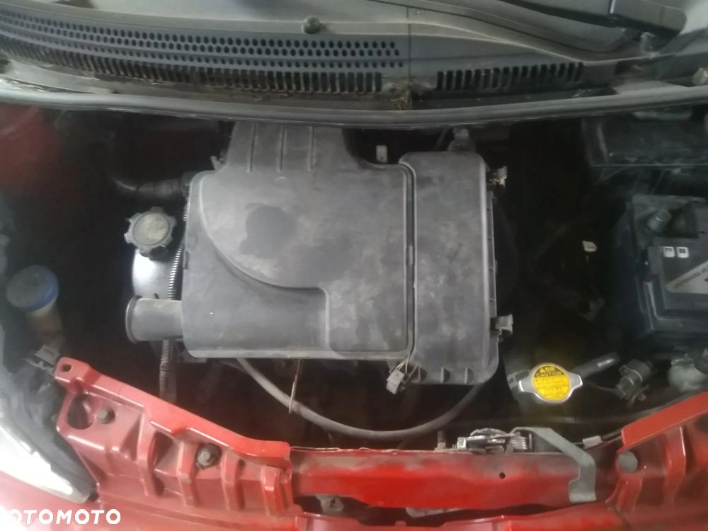 Peugeot 107 części - 1
