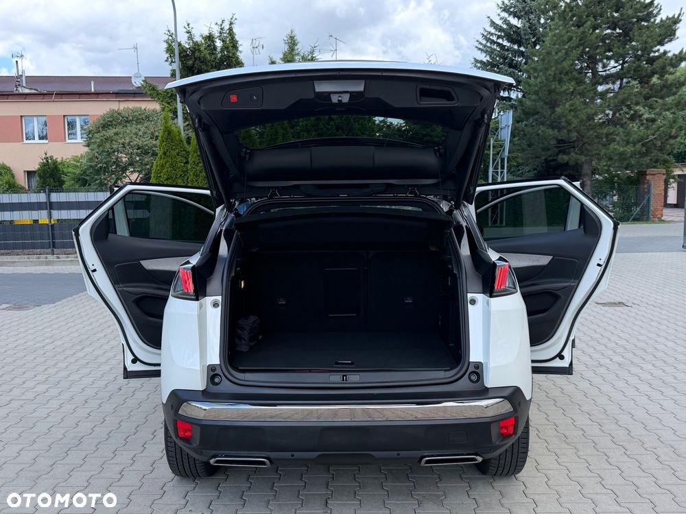 Peugeot 3008 1.6 PureTech HYbrid Allure S&S EAT8 - 15