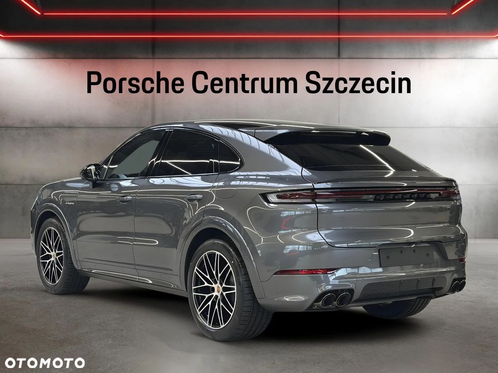 Porsche Cayenne E-Hybrid PHEV Black Edition - 3