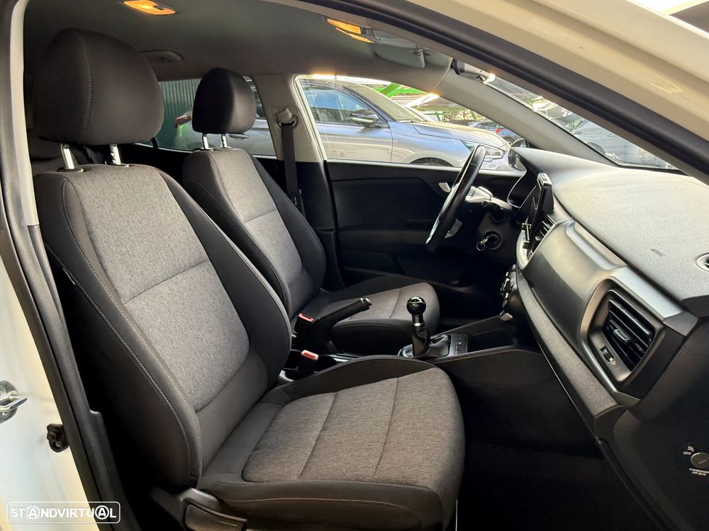 Kia Stonic 1.2 Dynamic - 18