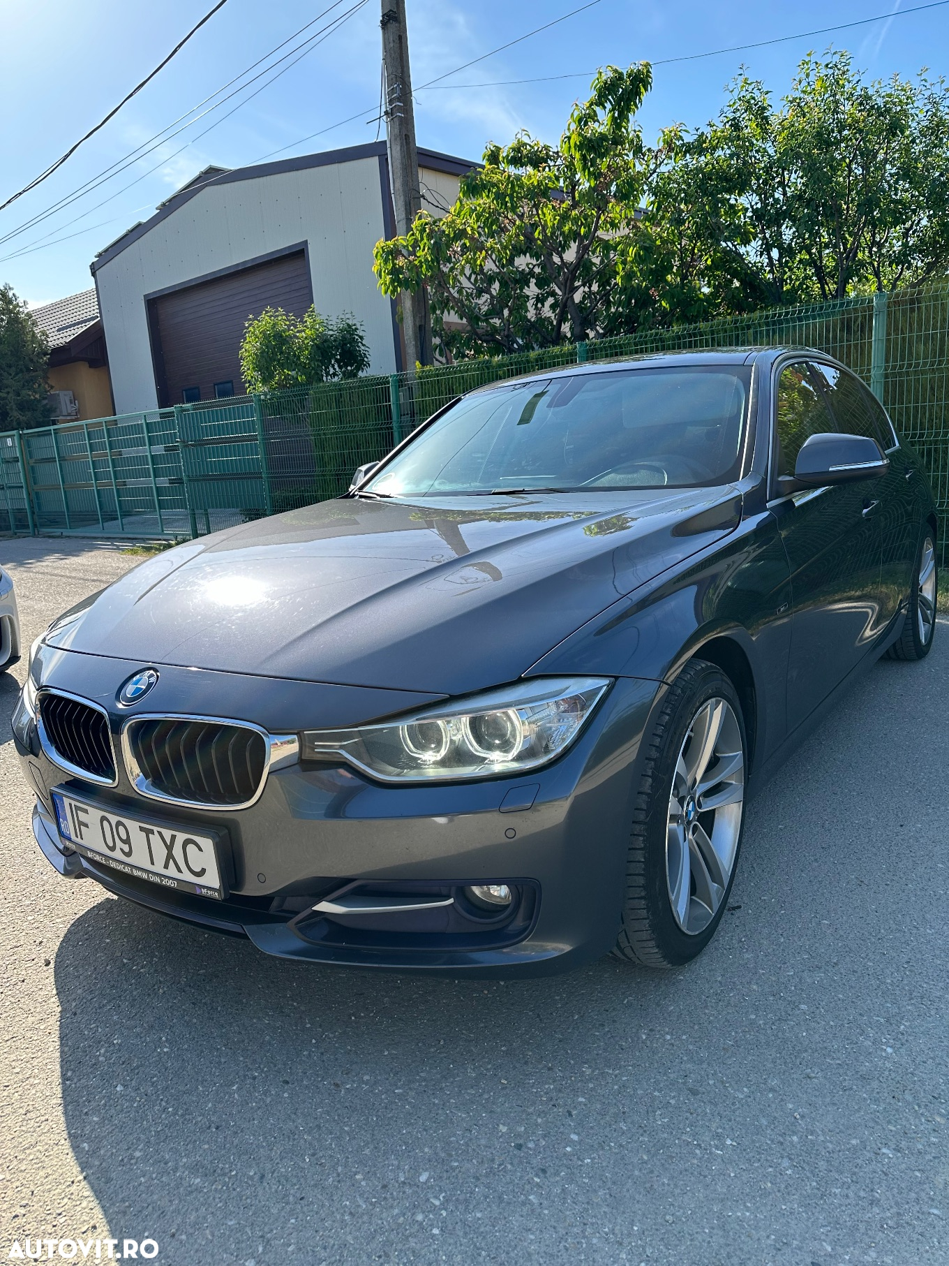 BMW Seria 3 320d Efficient Dynamic Edition Aut. Sport Line - 2
