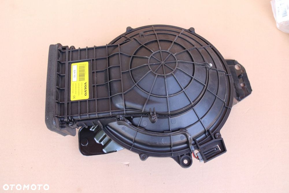 VOLVO V90 S90 SUBWOOFER BOWERS WILKINS 8 OHM 31409672, 32265661 - 1