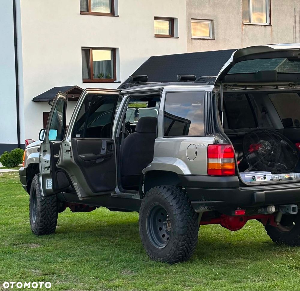 Jeep Grand Cherokee - 5