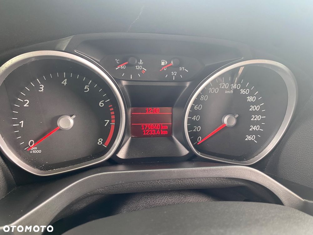 Ford Galaxy 2.0 Ghia - 6