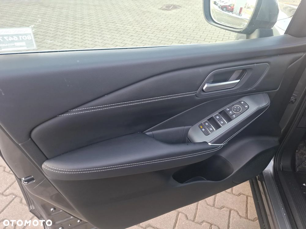 Nissan Qashqai 1.3 DIG-T MHEV N-Connecta Xtronic - 9