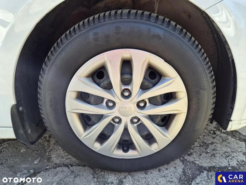 Kia Ceed - 15