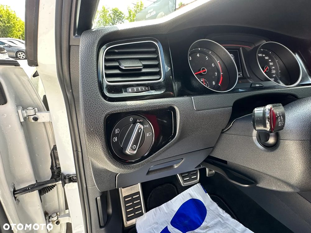 Volkswagen Golf GTI BlueMotion Technology DSG - 22