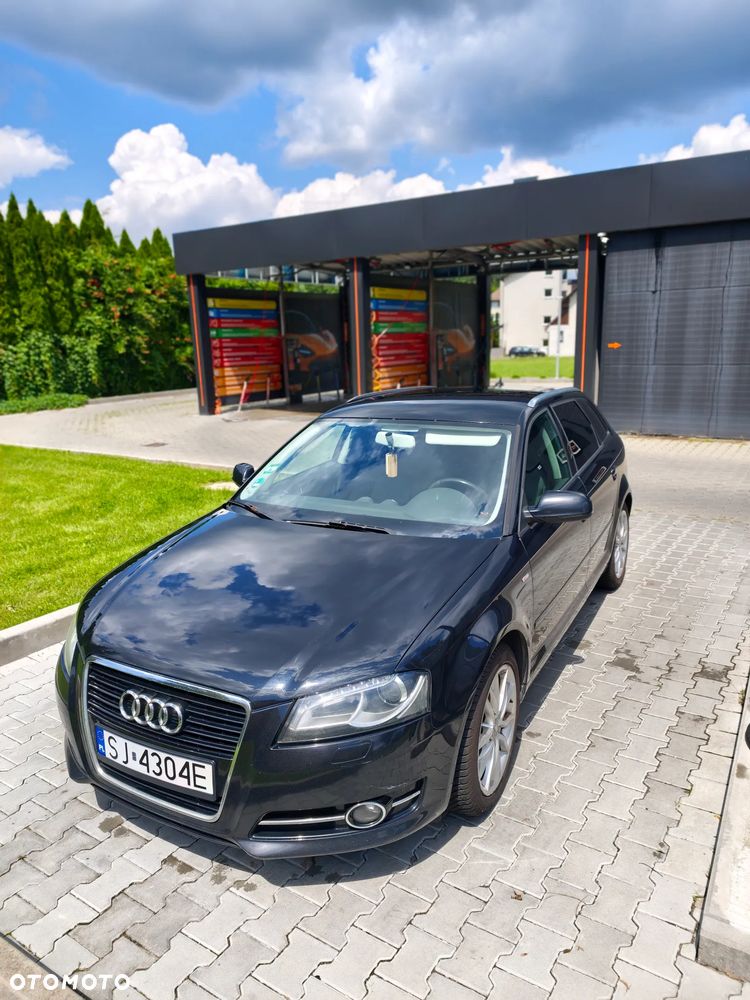 Audi A3 Sportback 2.0 TDI DPF Ambition - 1