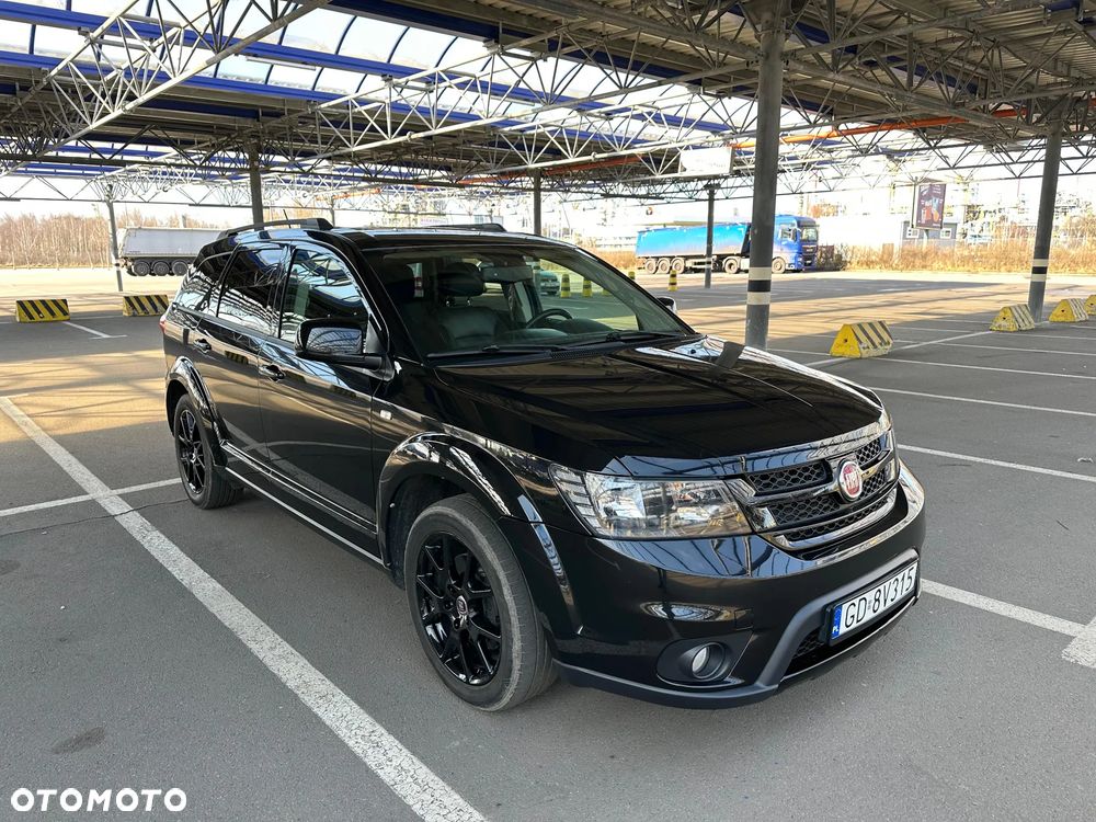 Fiat Freemont 2.0 Multijet 16V DPF Automatik Allrad Black Code - 4