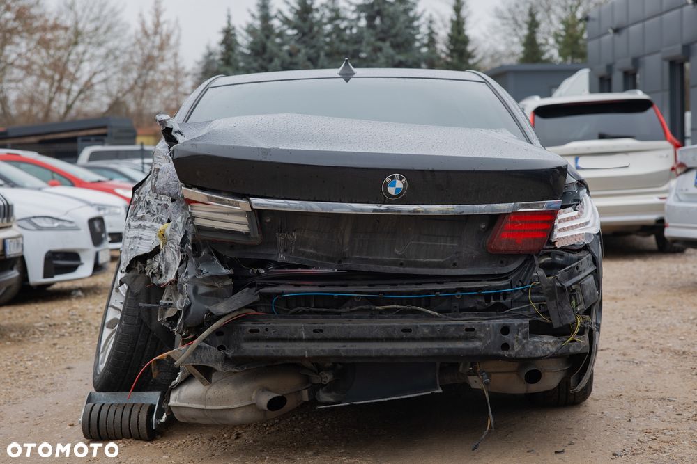 BMW Seria 7 740d xDrive - 5