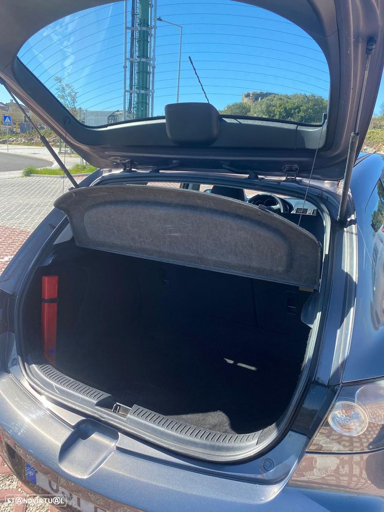 Mazda 3 Hatchback MZ-CD 1.6 Comfort - 6